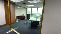 High Street Centre (D6), Office #564595931